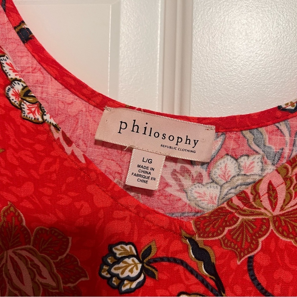 Philosophy Red Floral Women's Blouse - Picture 2 of 5